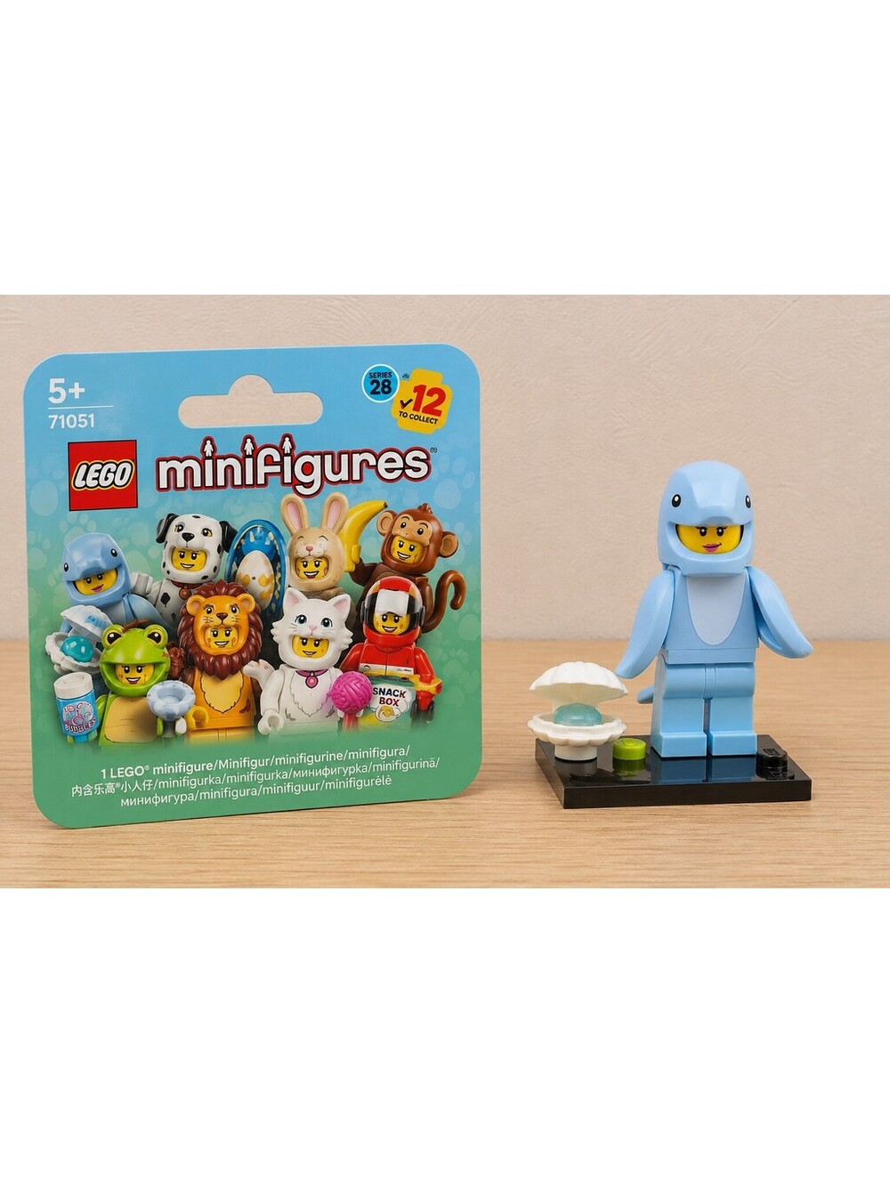 LEGO Series 28 Dolphin Costume Fan col28-9 Scanner ID Sealed Box 71051